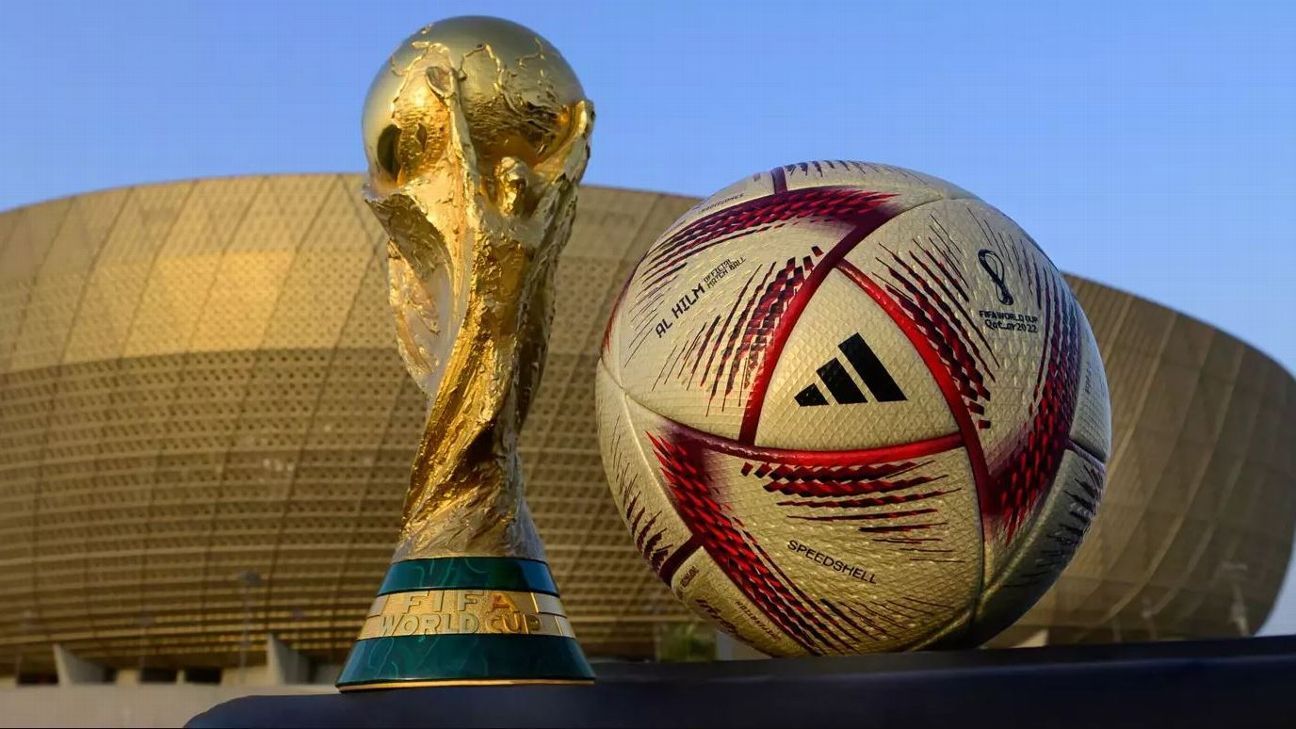 Fifa apresenta a 'Al Hilm', bola que ser&Atilde;&iexcl; usada nas semifinais e final da  Copa do Mundo; veja o que significa