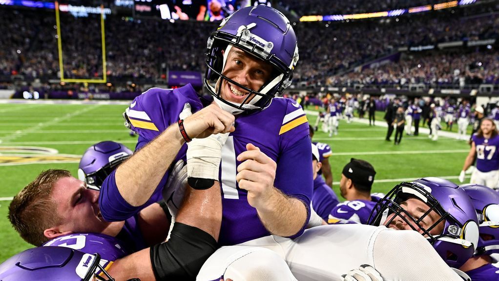 NFL Standings - Week 12: Vikings lead in NFC North grows even larger