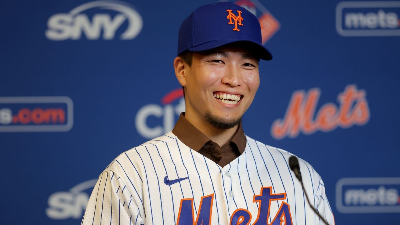 Kodai Senga: NY Mets pitcher previews first spring training