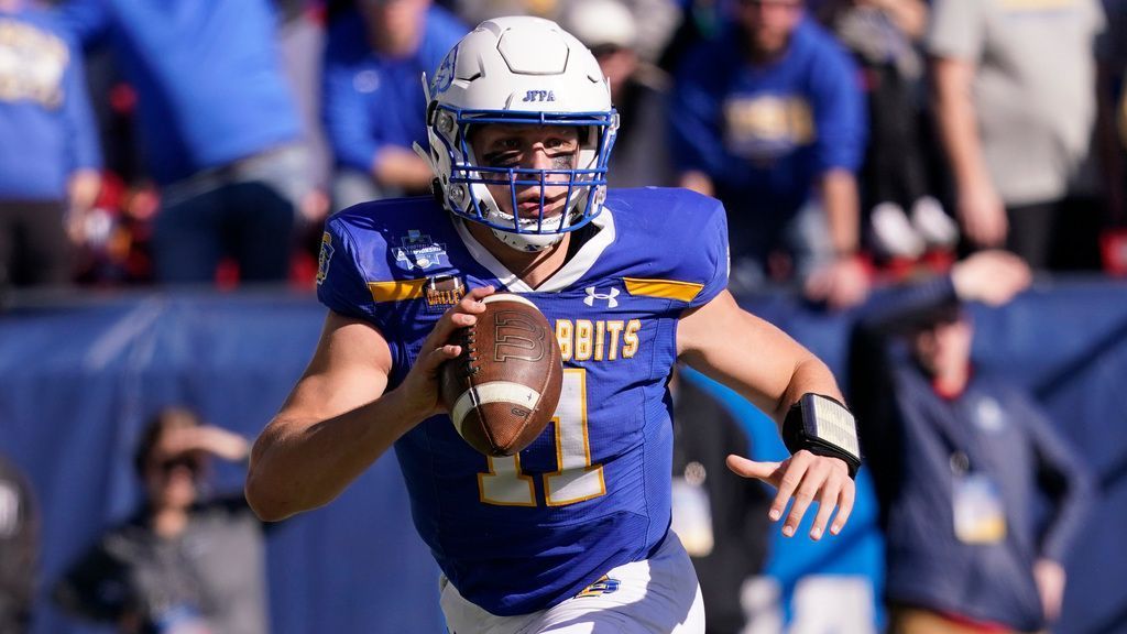 South Dakota State wins 1st FCS title over North Dakota State