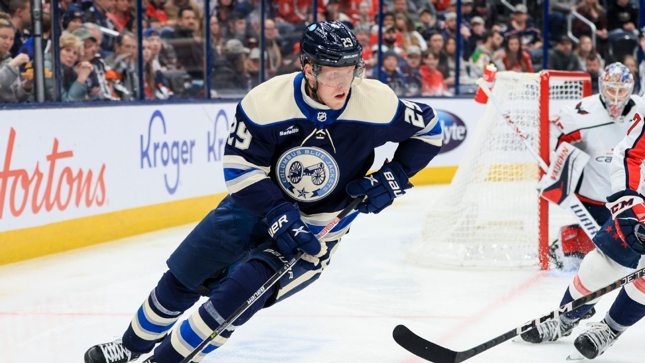 Blue Jackets' Zach Werenski to sit 4 weeks with shoulder injury