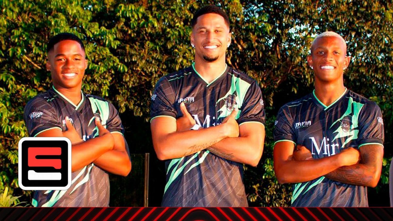 Trio de jogadores do Palmeiras anunciam time de Free Fire