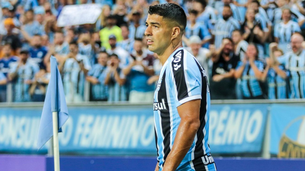 Suárez perdeu 3 dos 5 pênaltis que bateu pelo Grêmio - Gazeta Esportiva -  Muito além dos 90 minutos