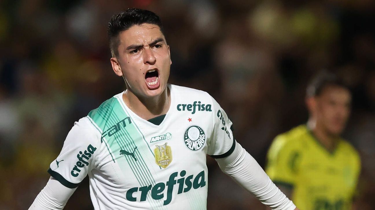 Palmeiras analisa propostas e planeja transferência de Atuesta para novo clube