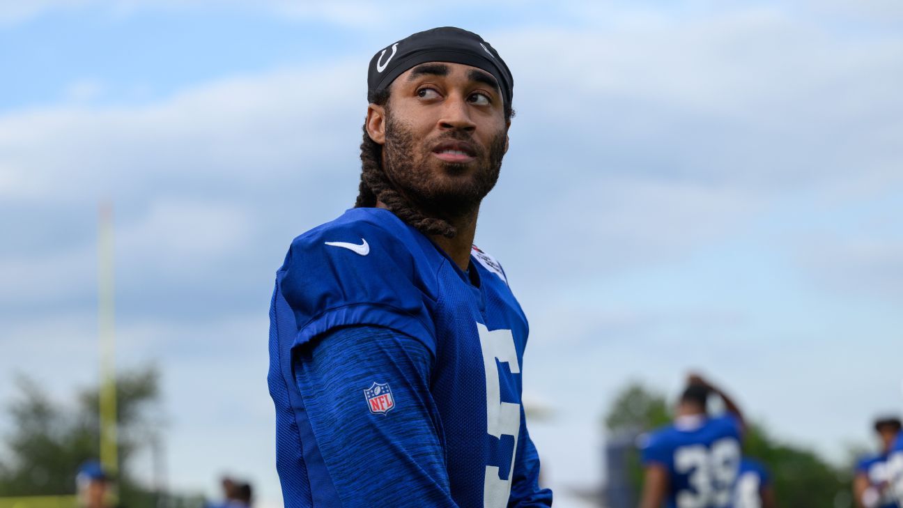 Cowboys acquiring former All-Pro CB Stephon Gilmore from Colts in trade; LB  Leighton Vander Esch returning on 2-year deal