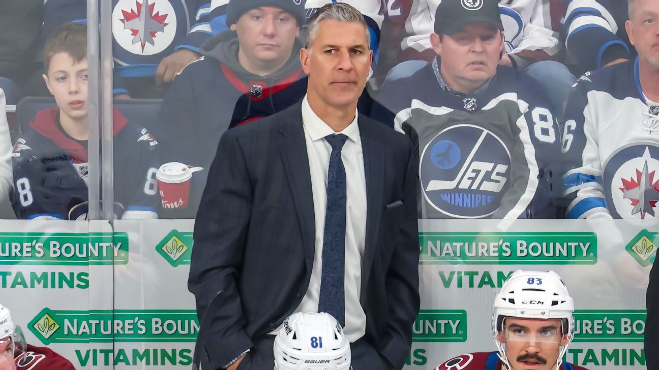 Avs extend coach Bednar through '26-27 season