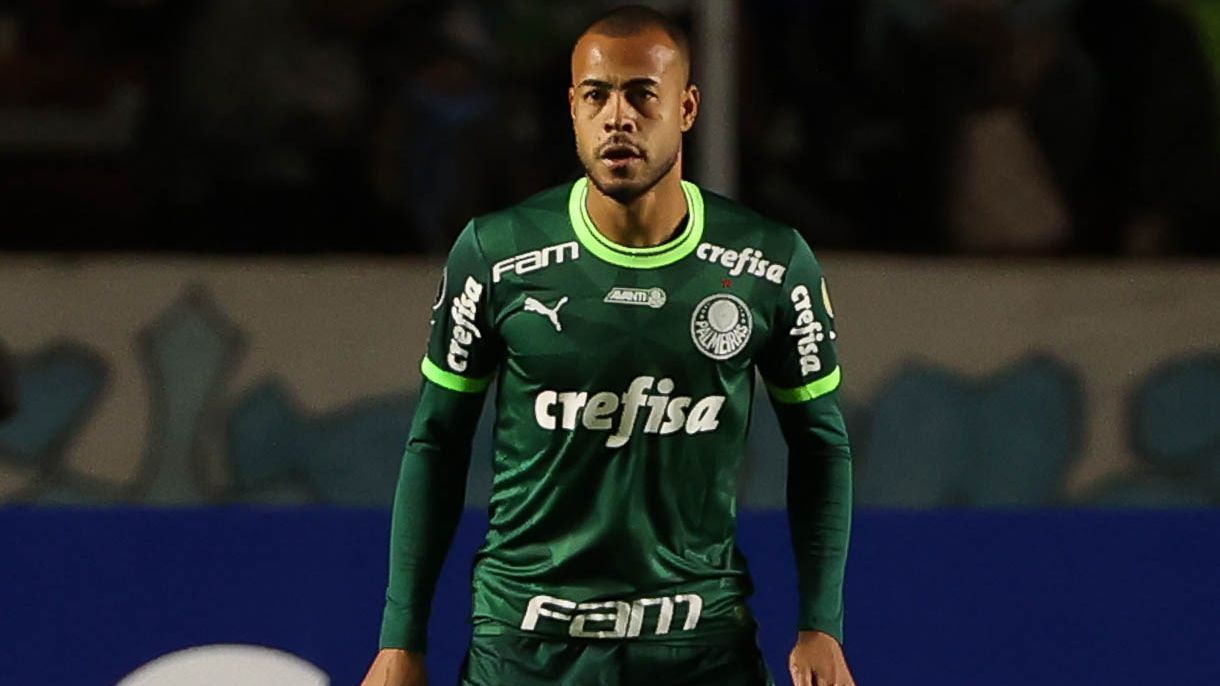 Mayke tem entorse no tornozelo direito constatado e vira novo desfalque ao Palmeiras