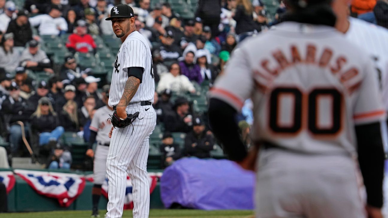 Diamondbacks acquire RHP Ruiz from White Sox
