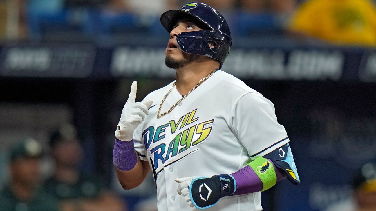 Rays win 7th straight to extend historic start