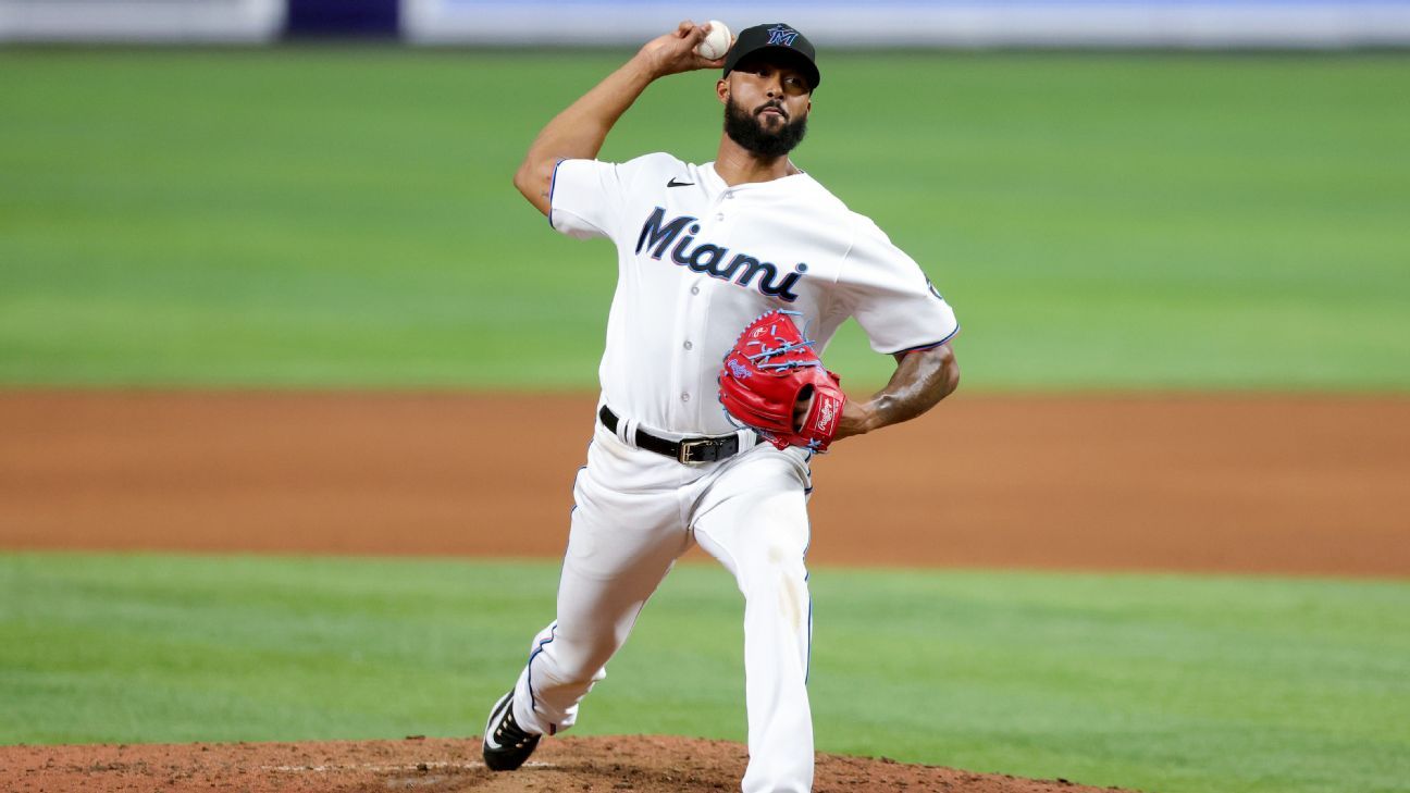 Marlins ace Sandy Alcantara has right UCL sprain, manager says