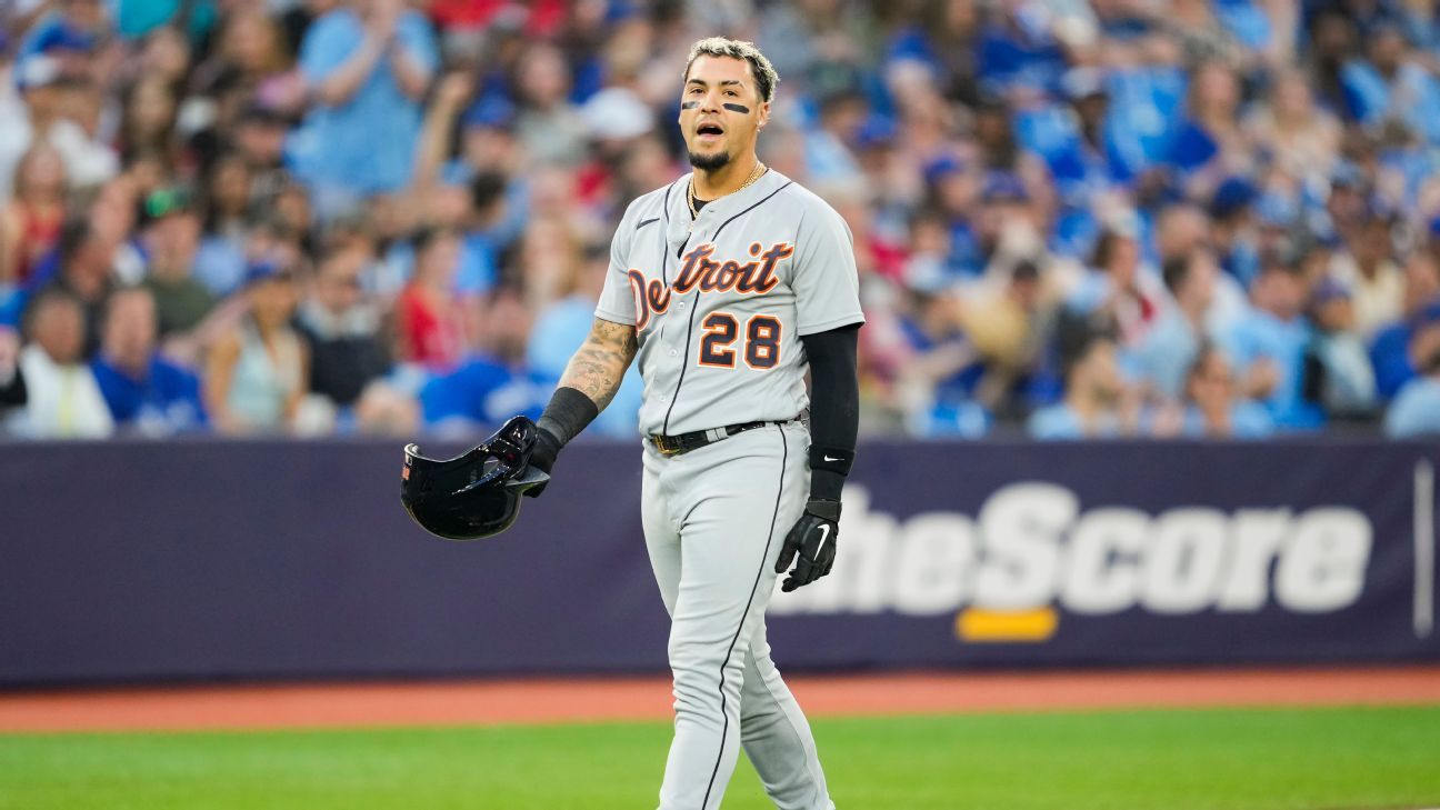 Javier Baez removed from game as Brewers hit yet another Detroit Tigers  batter in hand