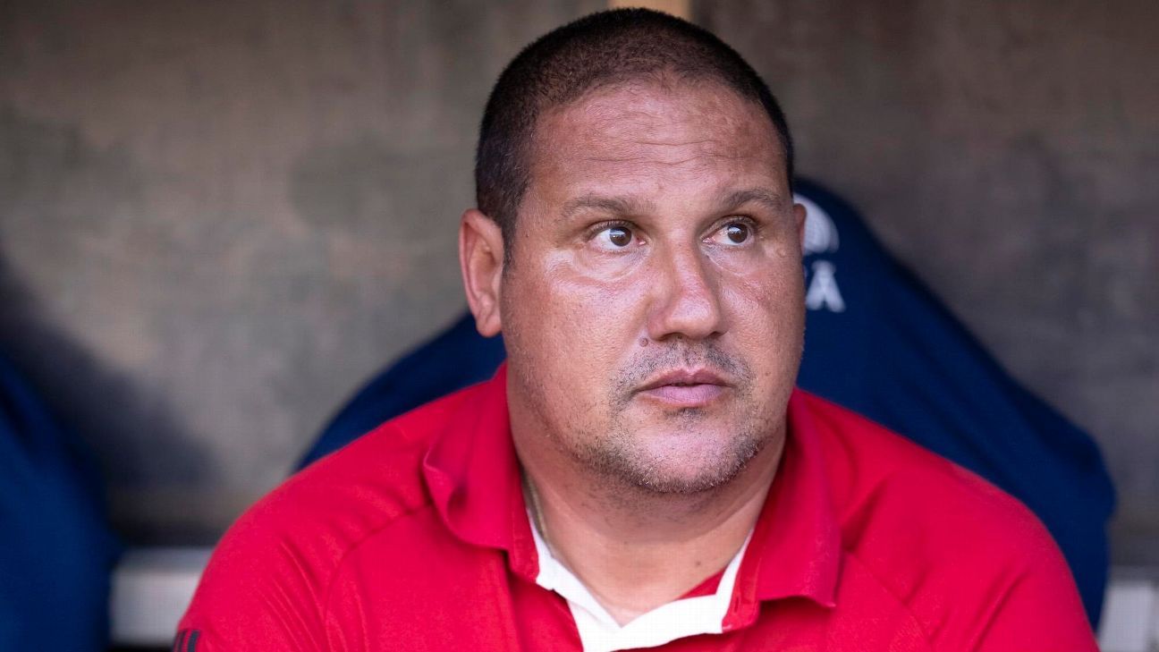 De jogo solto a vexame: o que Flamengo viveu em última passagem de Mario Jorge que deixou diretoria em modo alerta