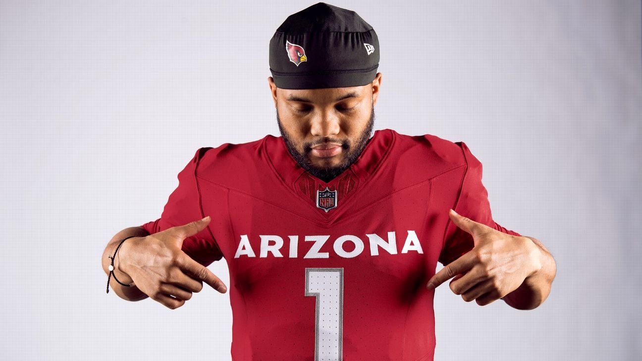 Arizona Cardinals Uniform Reveal 