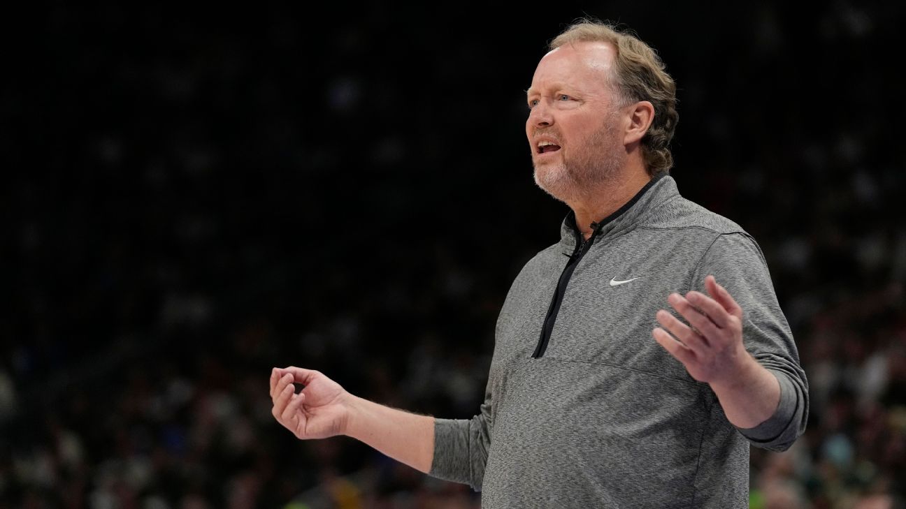 Sources: Mike Budenholzer agrees to five-year deal with Suns