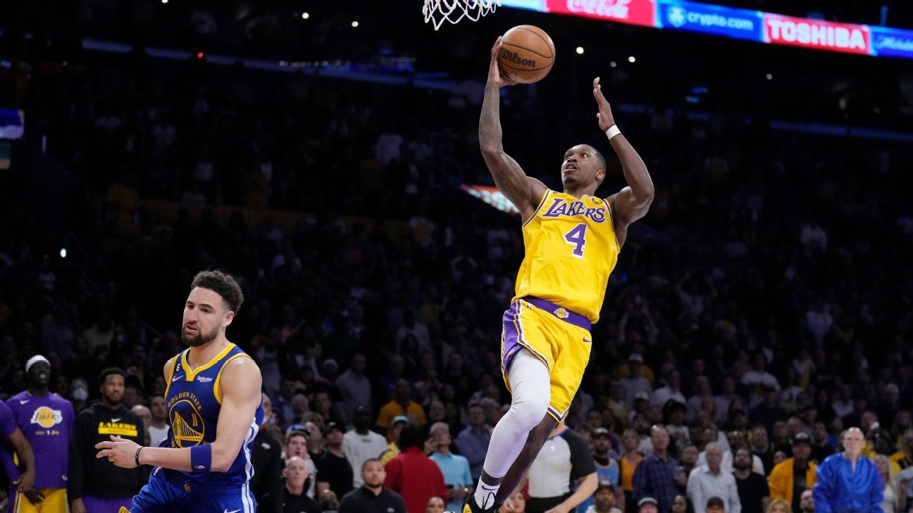 LeBron James takes over in fourth quarter to lead Lakers past