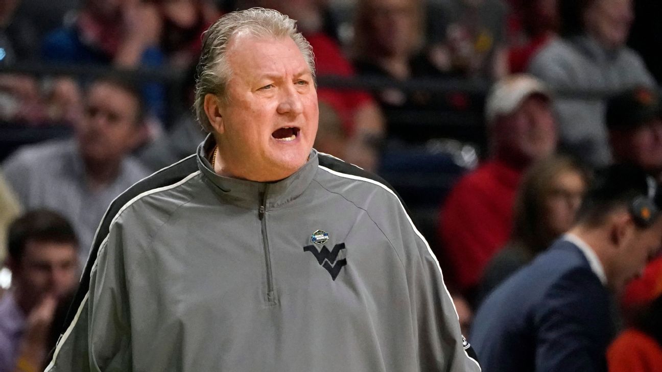 Bob Huggins démissionne de son poste d’entraîneur de Virginie-Occidentale après son arrestation