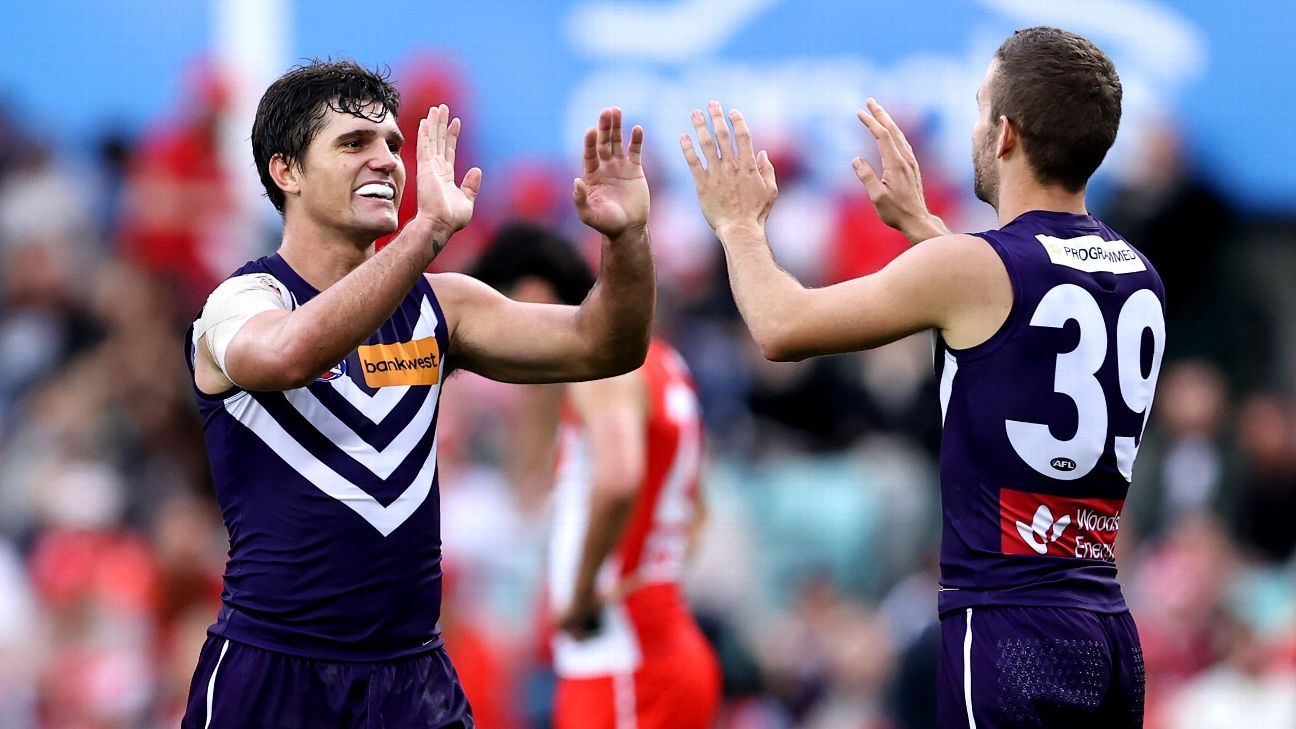 AFL Round 9 Fremantle Dockers down injury-hit Sydney Swans at SCG