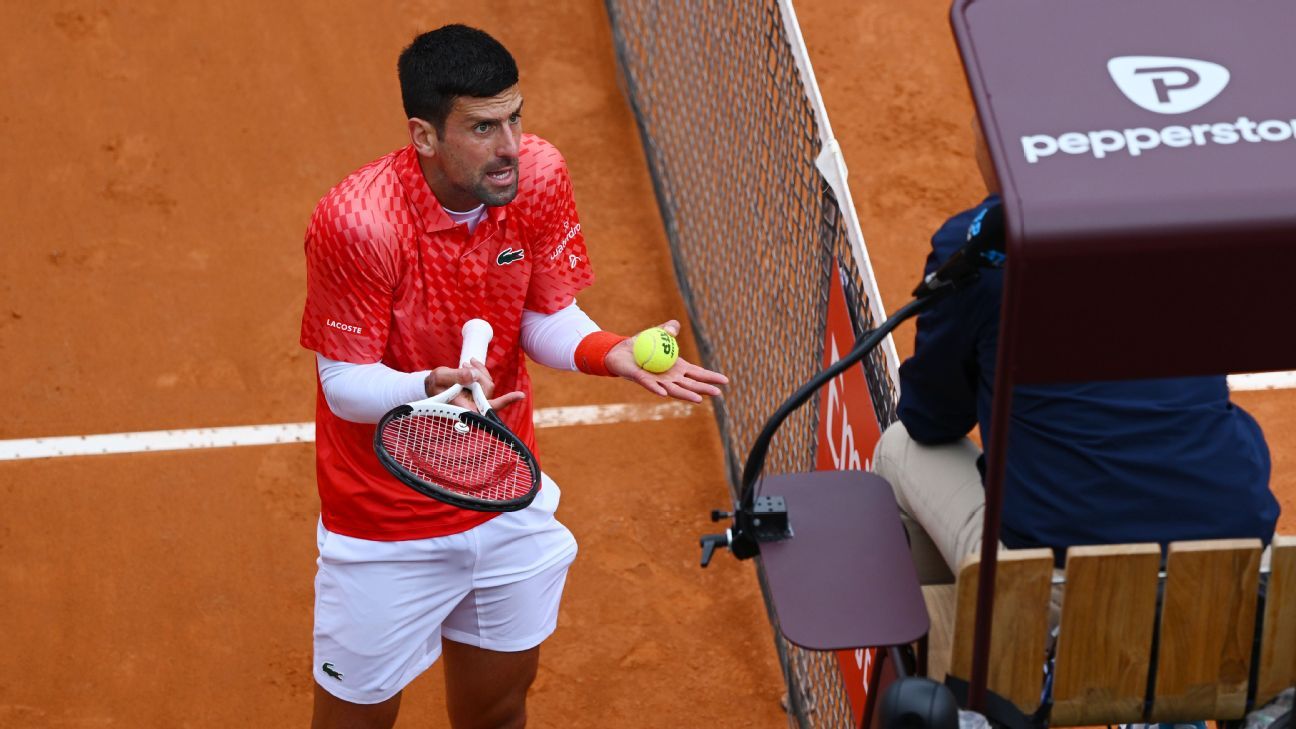 Serbia's Novak Djokovic shouts during the quarter final match against  Denmark's Holger Rune at the Italian Open tennis tournament, in Rome,  Wednesday, May 17, 2023. (AP Photo/Gregorio Borgia Stock Photo - Alamy