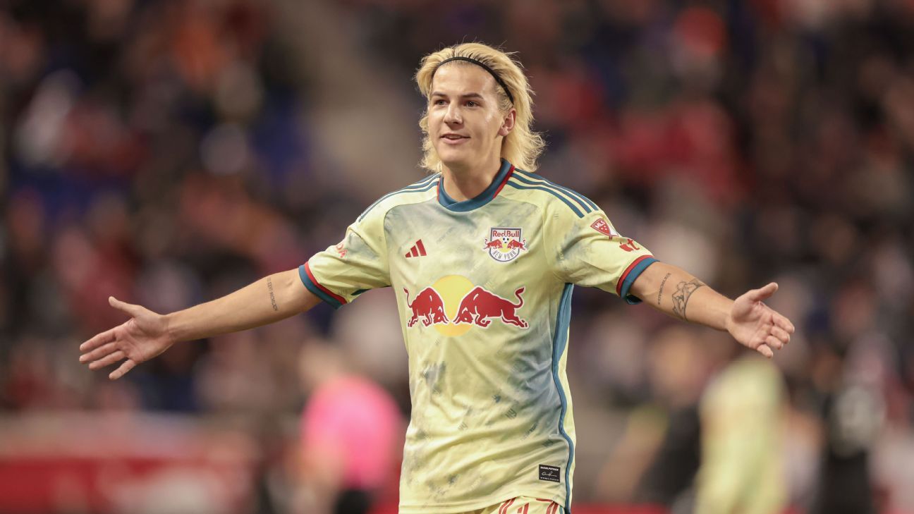 New York Red Bulls 2015 Home Jersey Released