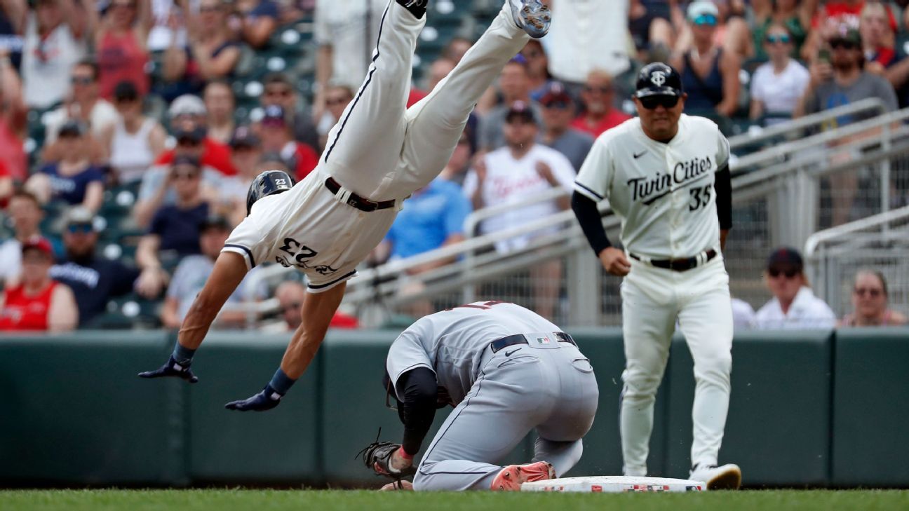 Twins place Joey Gallo on the injured list with a left foot contusion,  activate Alex Kirilloff