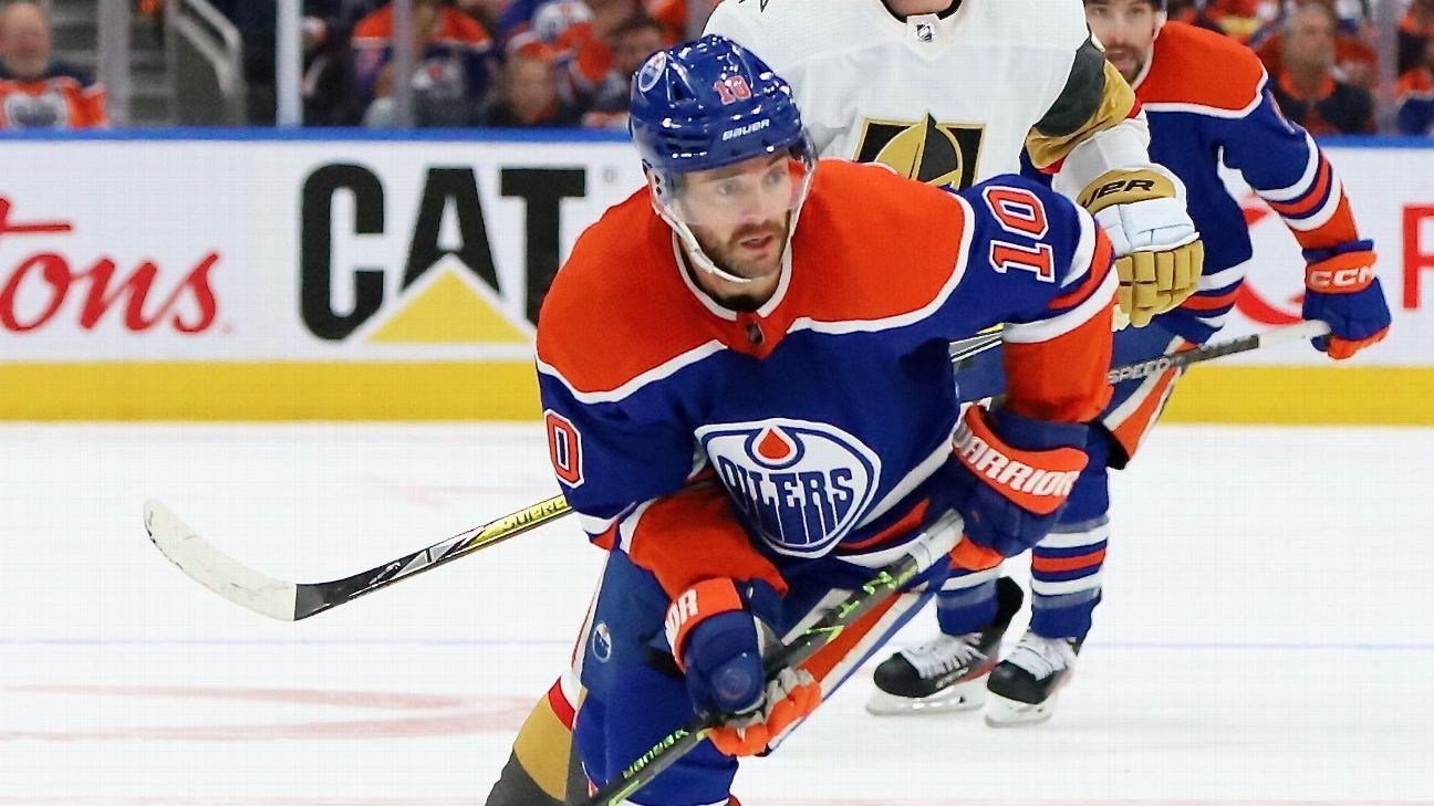 Oilers sign Derek Ryan to two-year, $1.8M extension