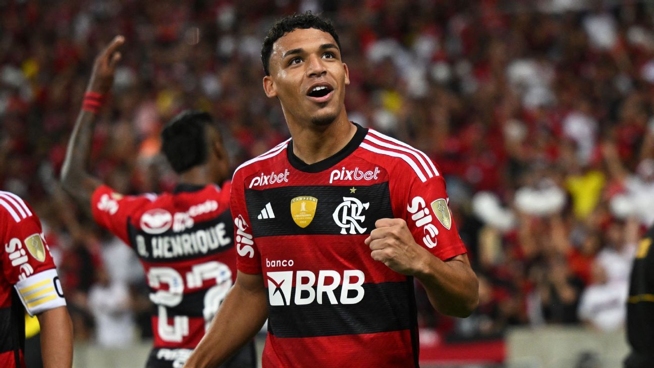 Flamengo recusa proposta de R$ 107 milhões do Wolverhampton por Victor Hugo; veja valores