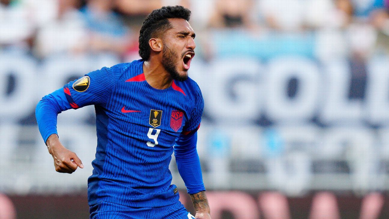 Jesús Ferreira scored the ULTIMATE HAT TRICK to lead USMNT to victory  against St. Kitts & Nevis