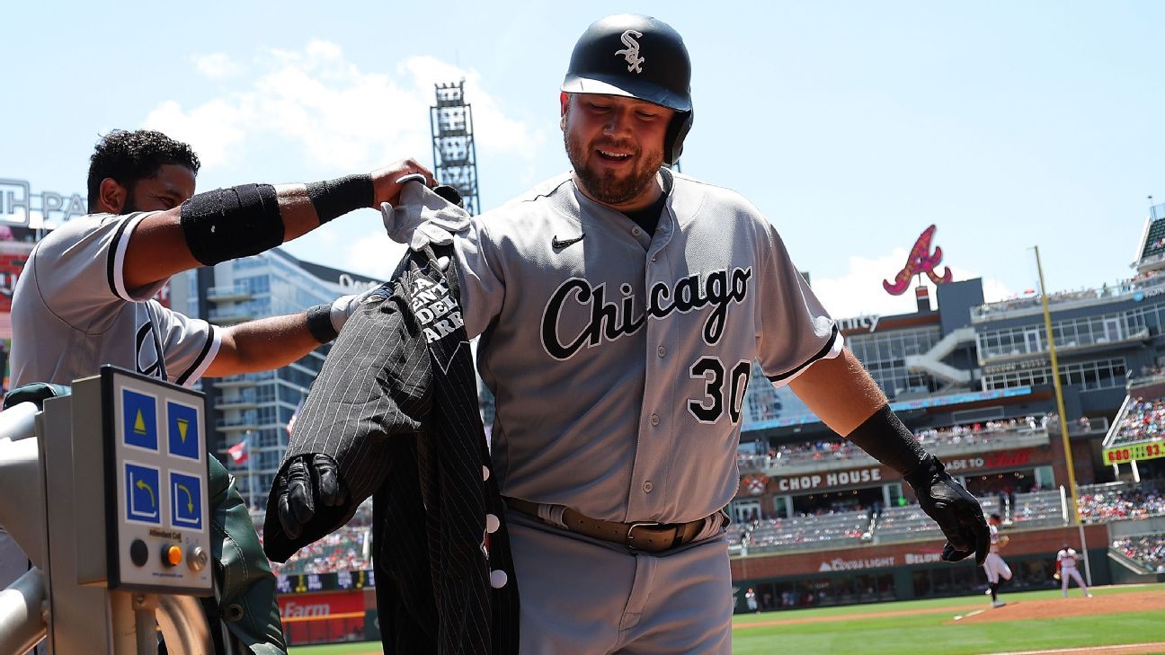 Marlins bolster lineup by acquiring Jake Burger from White Sox and Josh  Bell from Guardians