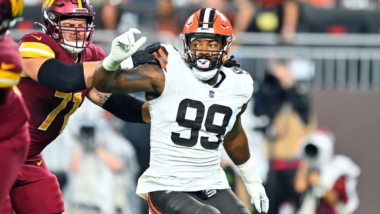 Browns finalize trade for edge rusher Za'Darius Smith