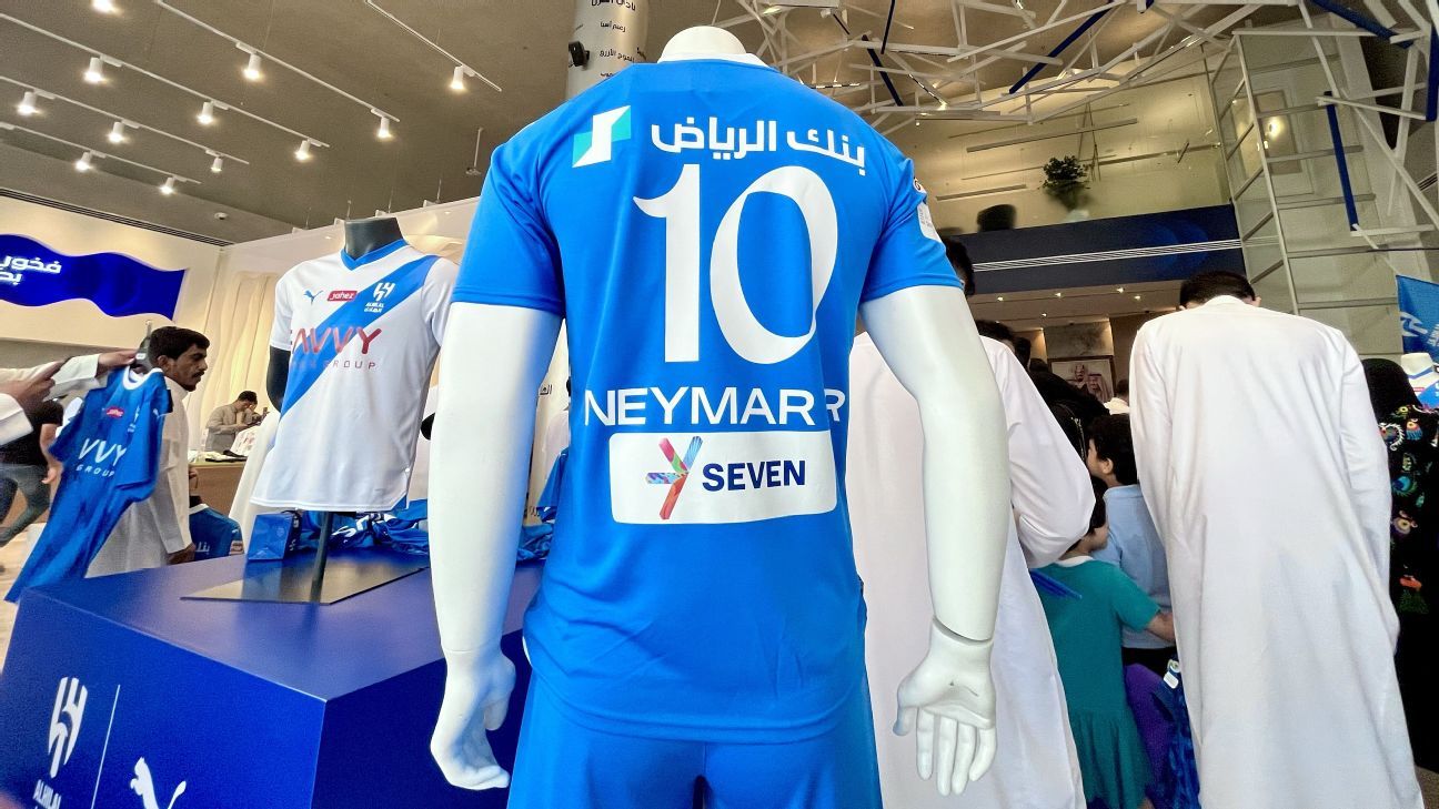 Quanto custa a camisa do Al-Hilal, novo clube de Neymar? - Lance!