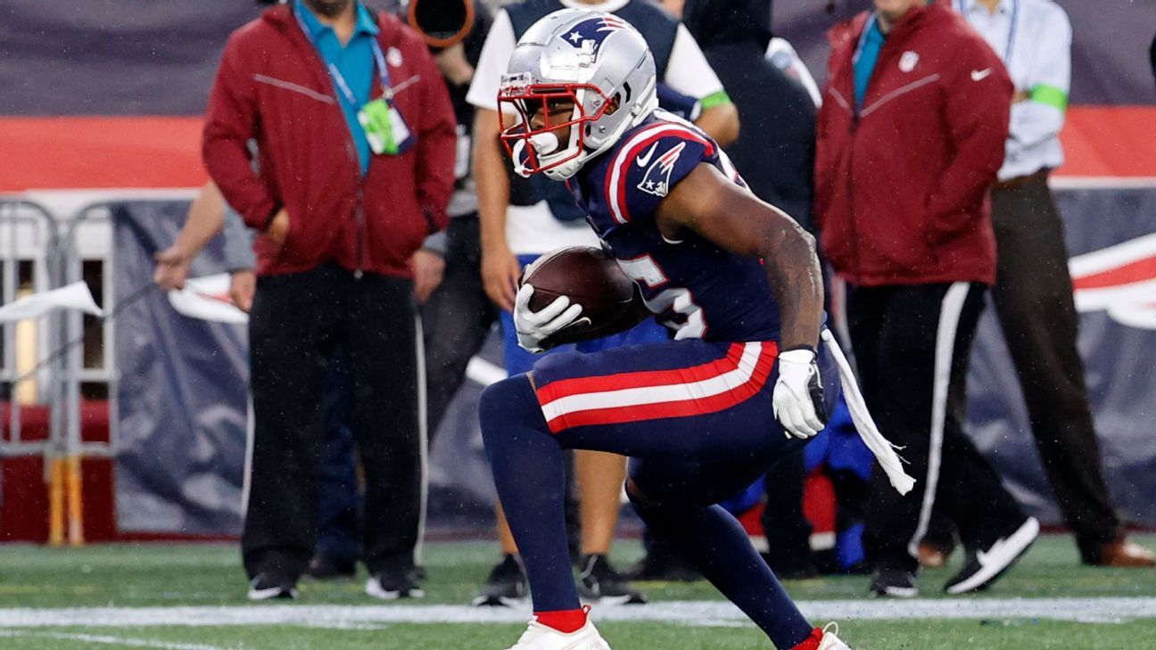 Patriots trade Pierre Strong Jr. to Browns for Tyrone Wheatley Jr