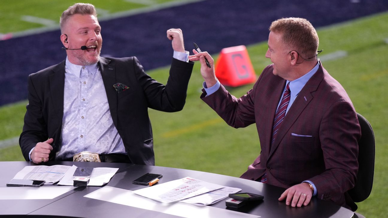 ESPN makes final decision on college football analyst: report - College  Football HQ