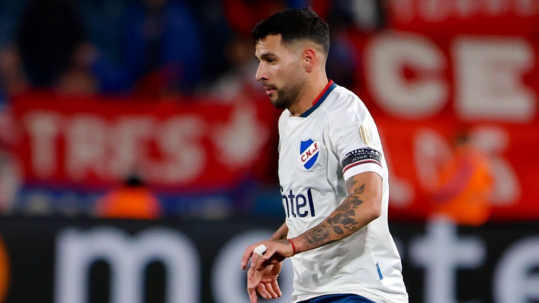 Gabriel Báez acordó su continuidad en Nacional ESPN