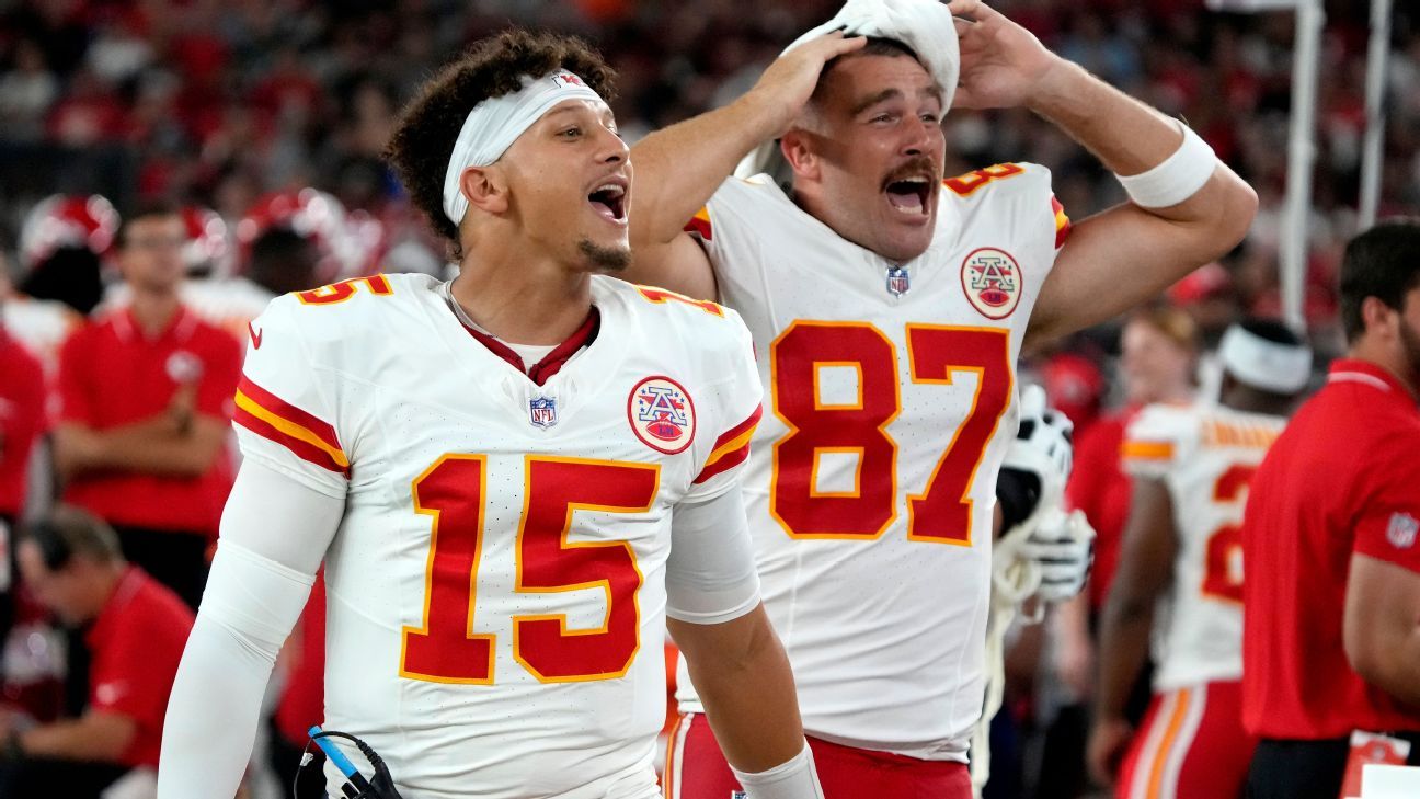 Justin Tucker dari Ravens meremehkan perdagangan untuk Patrick Mahomes dan Travis Kelce