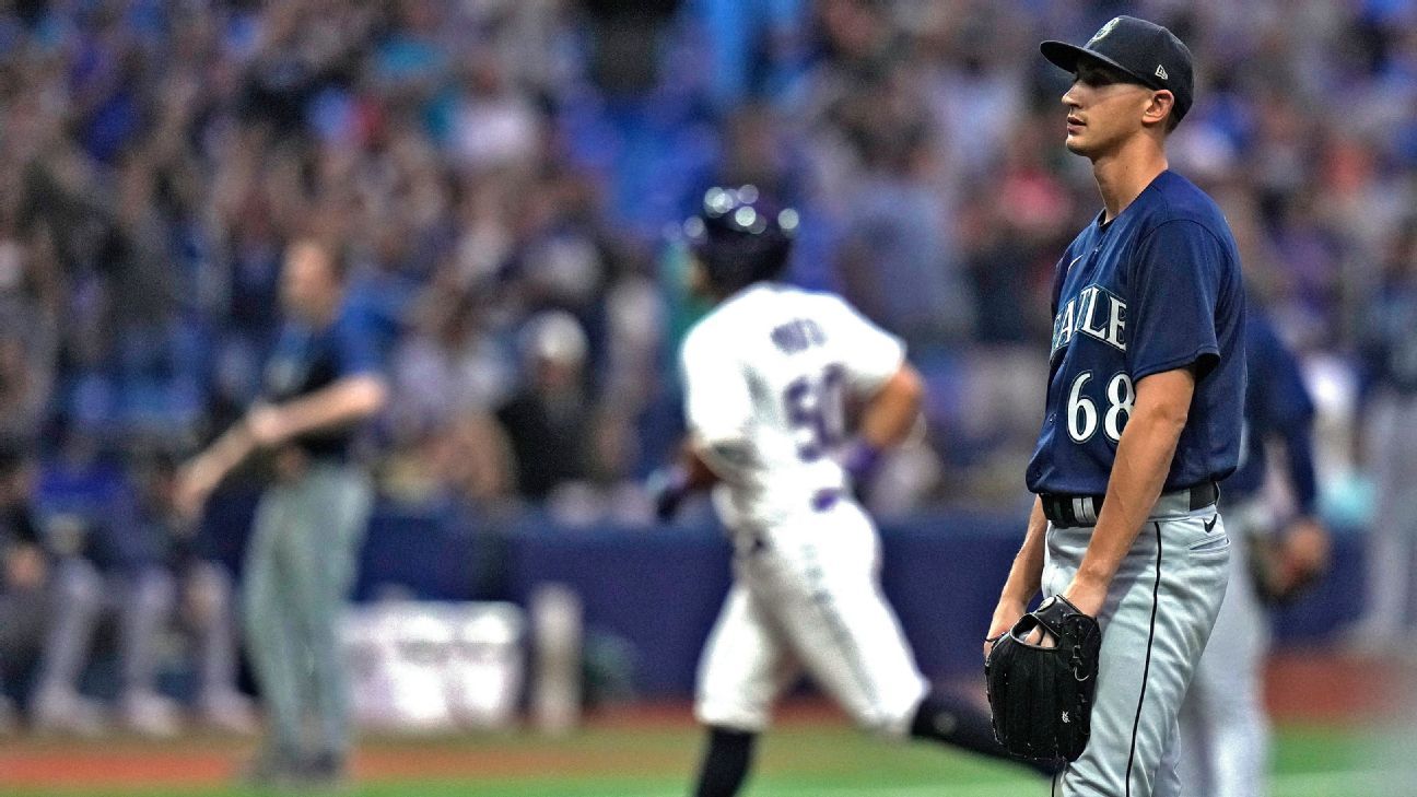 Kirby throws 7 sharp innings, Mariners blank Rangers 5-0