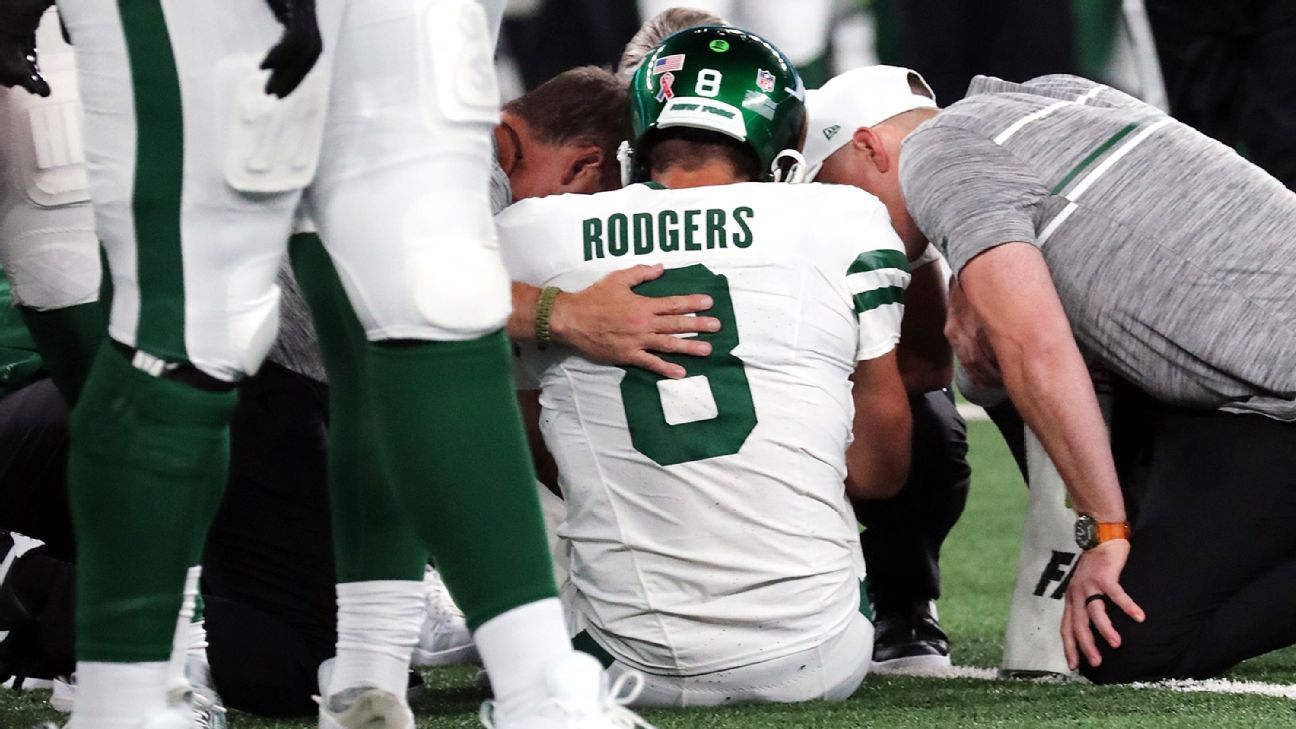 Here's the moment Packers fans found out their bar tab wouldn't be paid after Jets' OT win