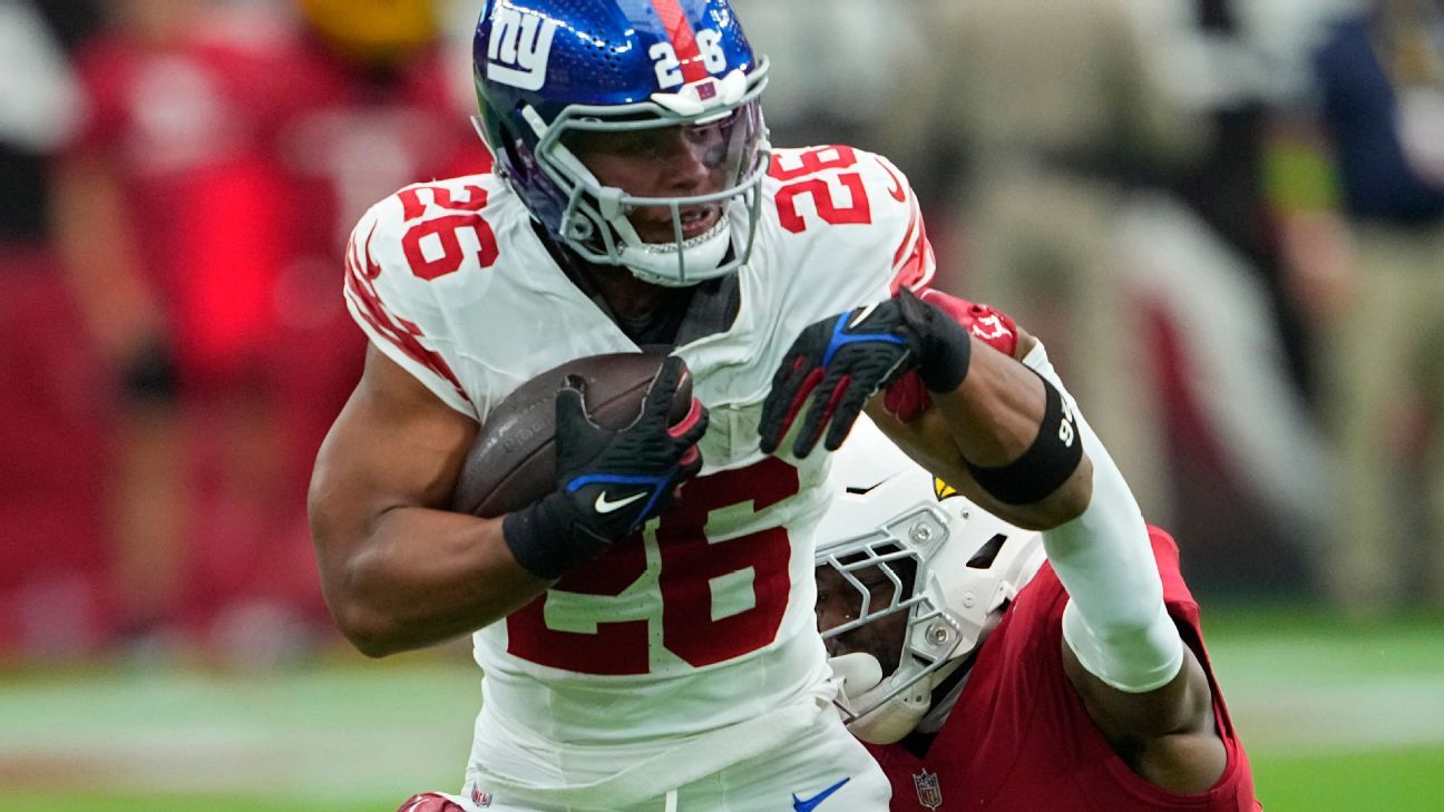 O outfielder do Giants, Saquon Barkley, revela que torceu o tornozelo