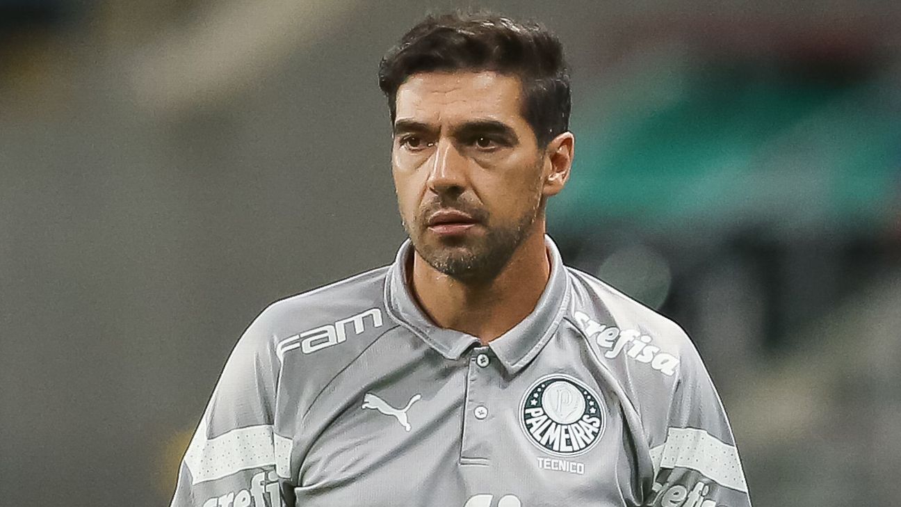 Abel Ferreira se irrita com câmera que filma treinador e faz apelo à CBF: 