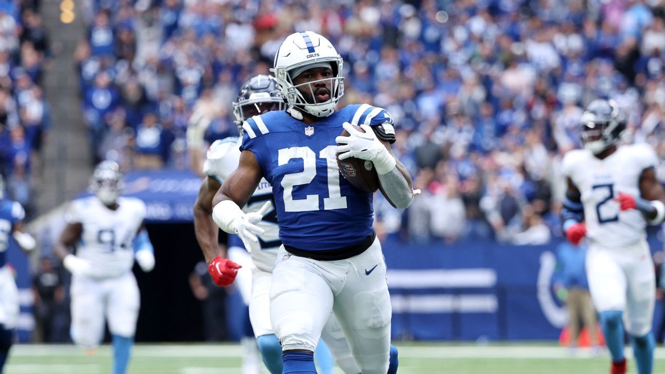 WATCH: Colts' Zack Moss scores receiving TD vs Ravens