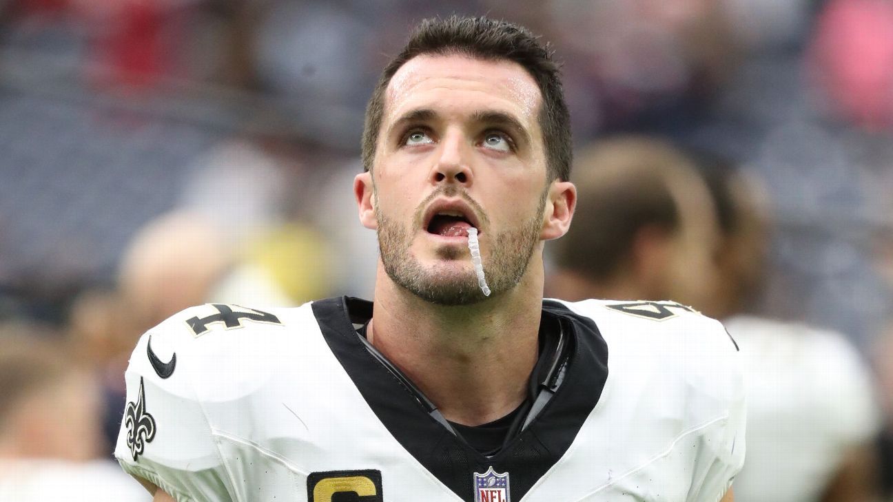 Derek Carr – pediu desculpas ao OC Pete Carmichael pela raiva lateral