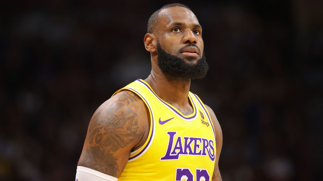 LeBron James, Lakers lead NBA in merchandise sales through 1st