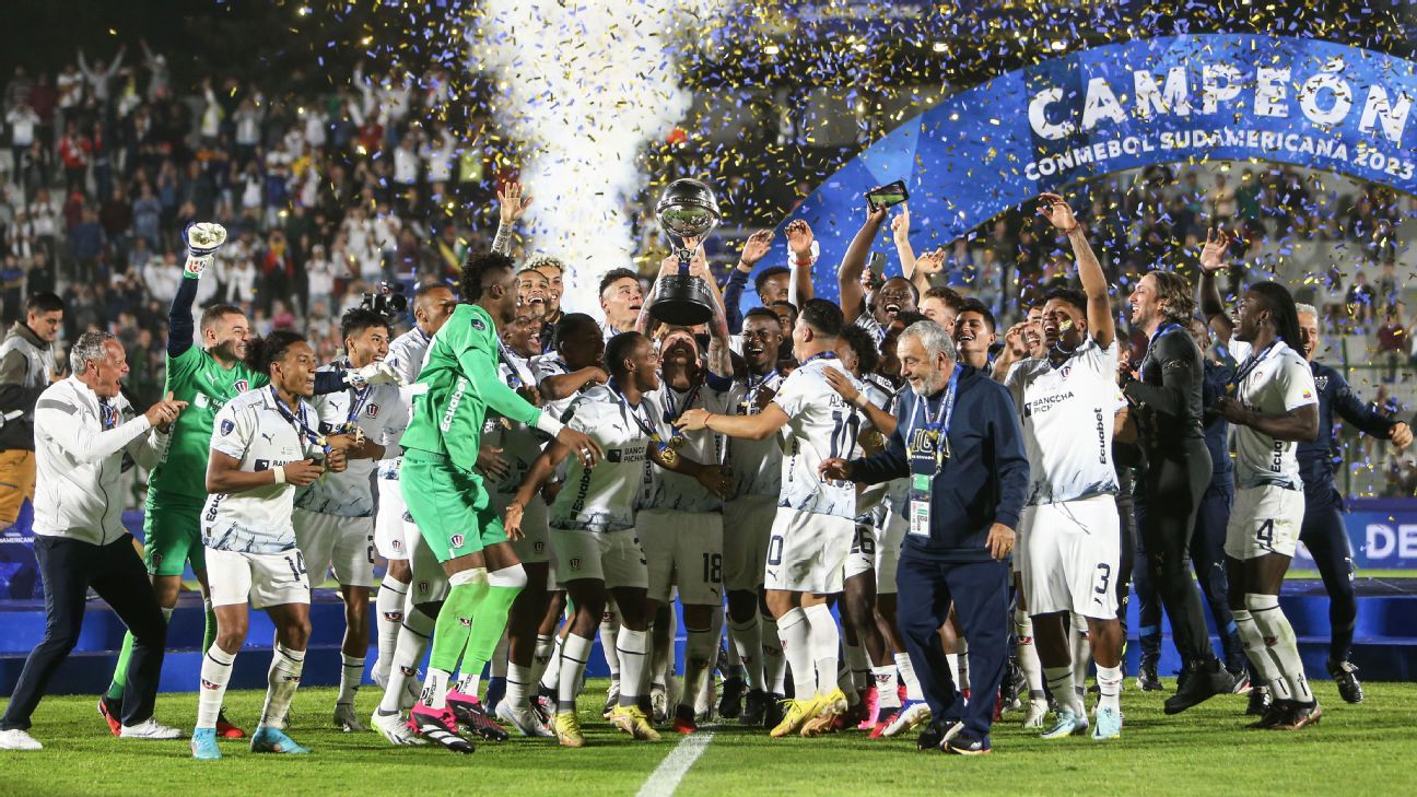 Fútbol en América: Uruguay: Primera División (Campeones)