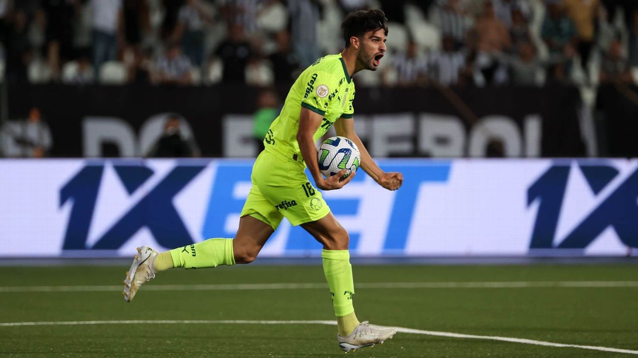 Flaco López no River Plate? Como Palmeiras lida com situação e o valor que diretoria aceita para vender atacante