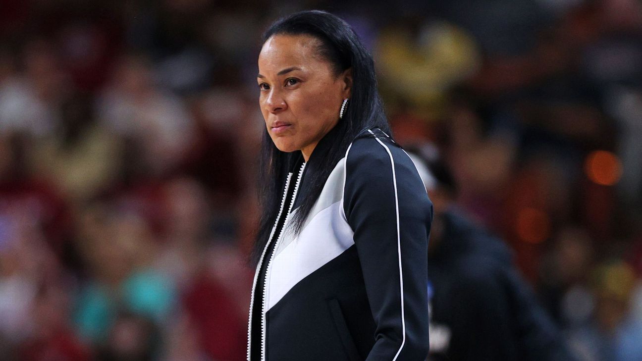 The style and substance of South Carolina basketball's Dawn Staley - ESPN