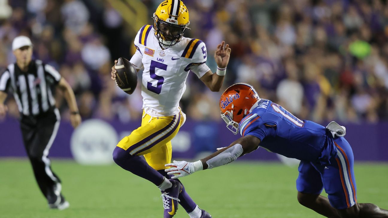 LSU's Daniels makes history with 606 yds., 5 TDs