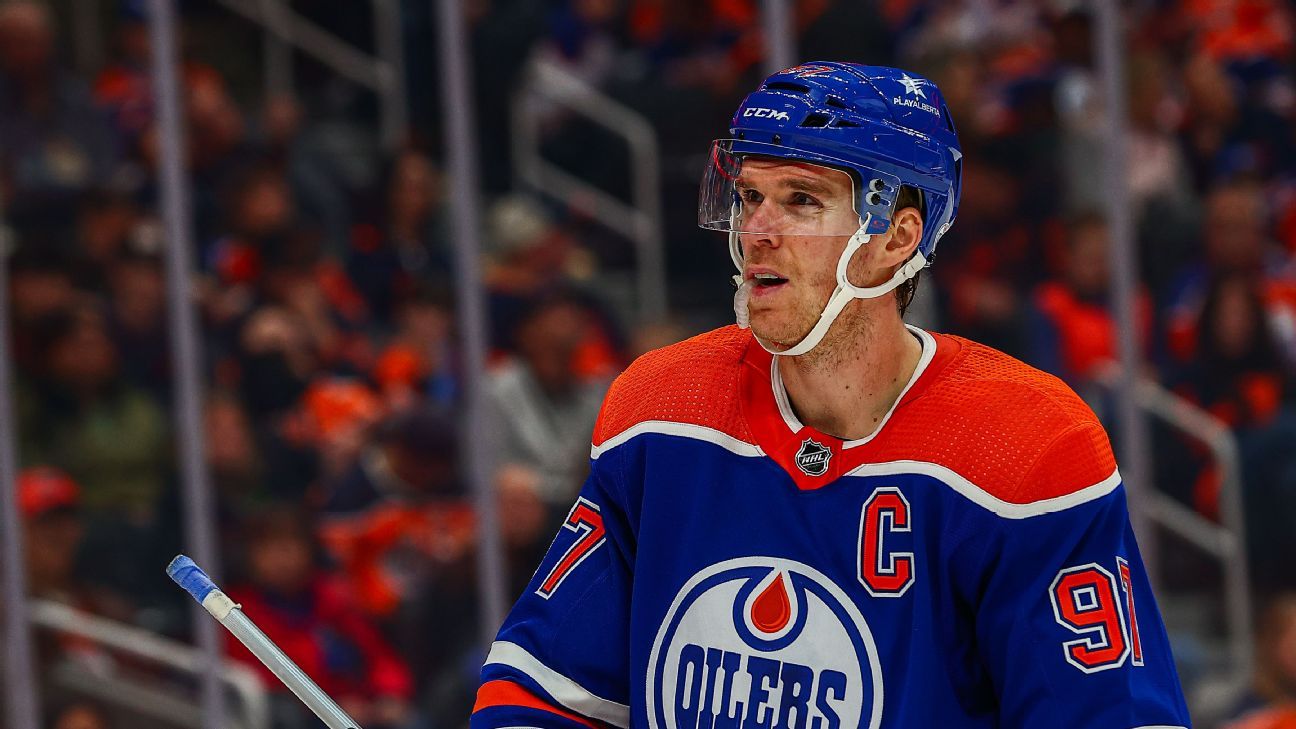 Oilers' McDavid misses third straight game Sat.