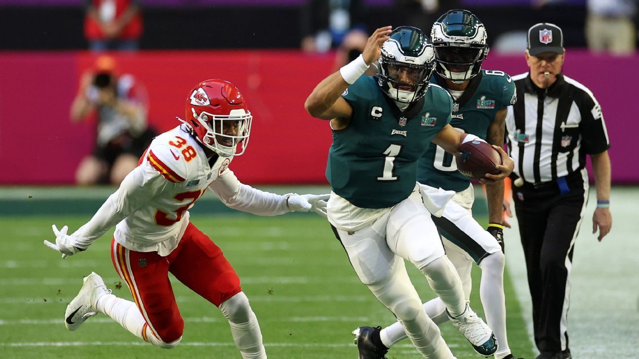 eagles-chiefs-big-questions-mahomes-vs-hurts-score-picks-espn