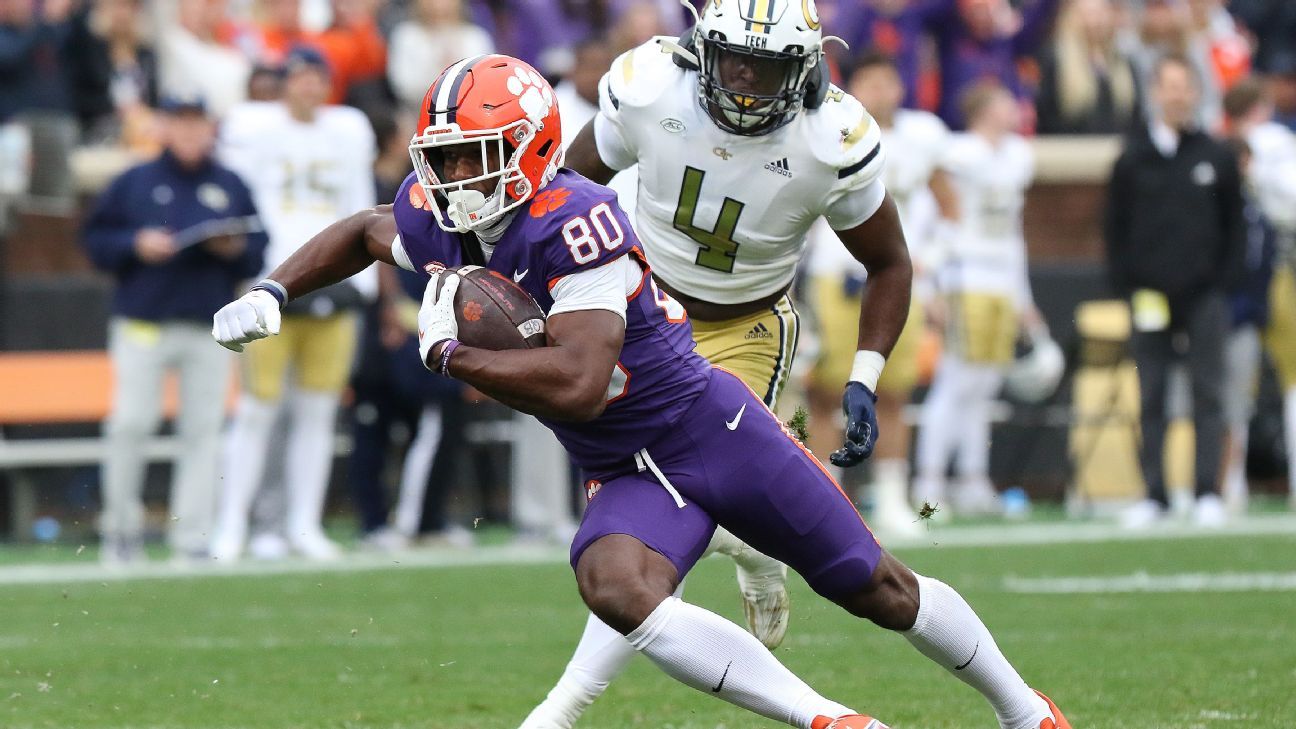 Clemson WR Collins transferring to Notre Dame