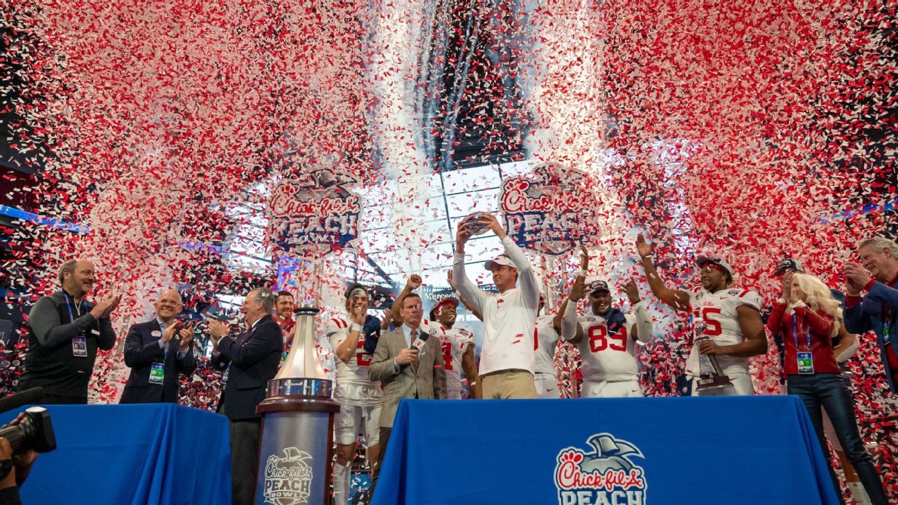 GAME NOTES: Chick-fil-A Peach Bowl: No. 10 Penn State vs. No. 11 Ole Miss - Penn  State Athletics