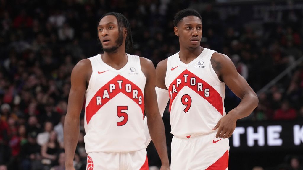 Knicks trade RJ Barrett and Immanuel Quickley to Raptors for O.G.